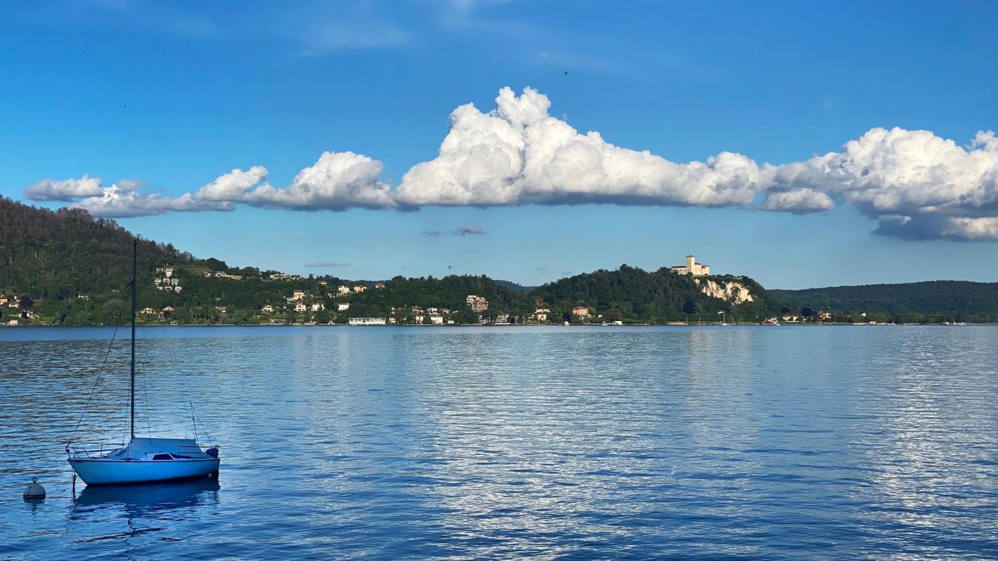 Fwl Romance On The Lake - Panorama Арона Екстер'єр фото